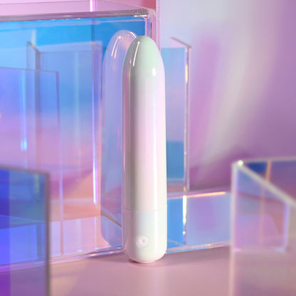 Evolved EASY DOES IT - Pearlescent White 10 cm USB Rechargeable Bullet-EN-RS-4530-2