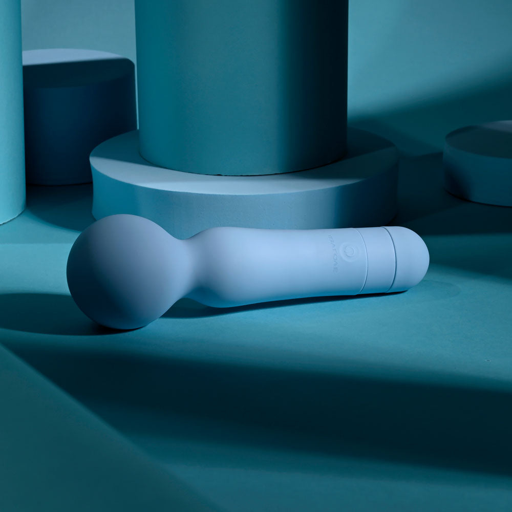 Evolved IRIS - Blue 18.3 cm USB Rechargeable Massage Wand - EN-RS-7265-2