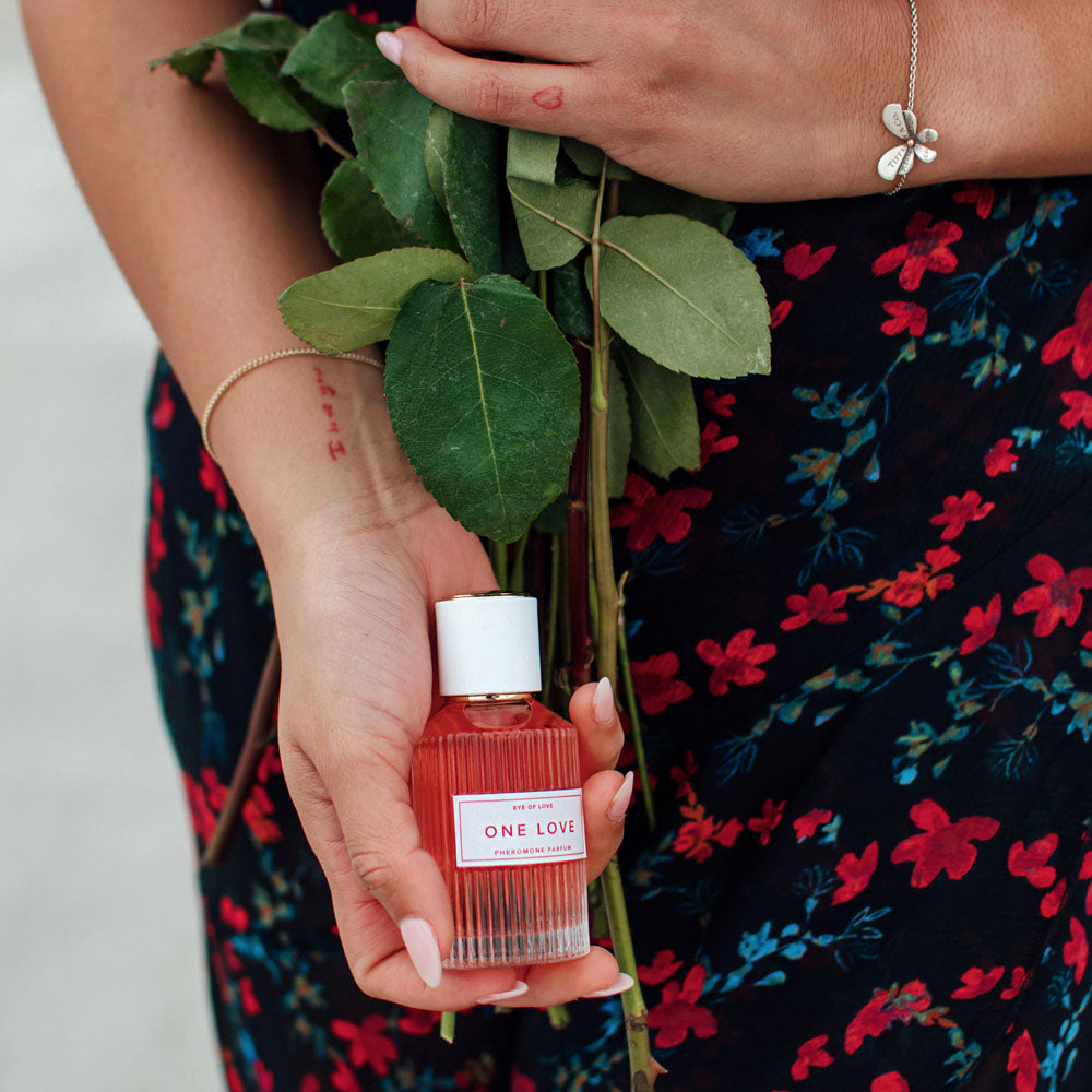 Eye Of Love One Love Pheromone Perfume - 50 ml - Rose Scented Pheromone Perfume for Women to attract Men - 50 ml Spray-EOL-P-06DX